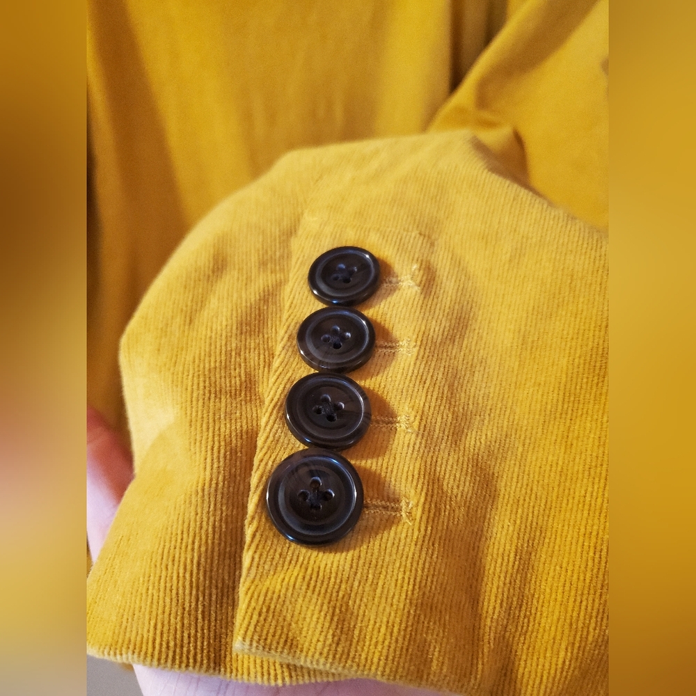 LUII Yellow Courdery Double Breasted Coat - Picture 5 of 8